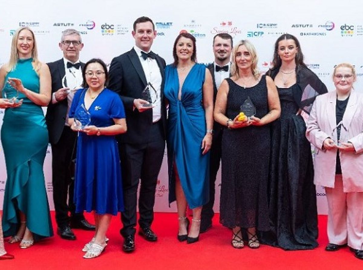 Midlands Air Ambulance Charity recognises West Midlands heroes at 35th Anniversary Saving Lives Charity Ball